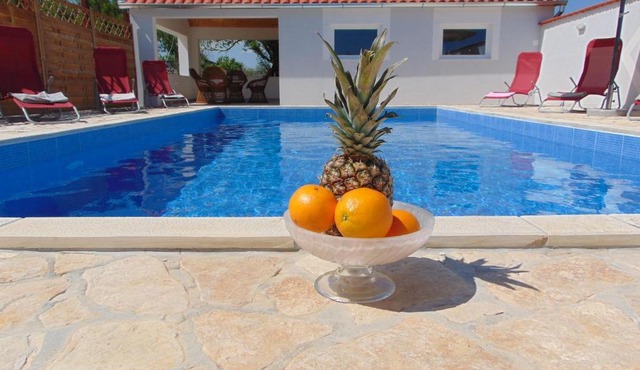 Holiday Home Donji Lepuri