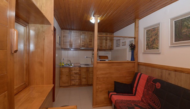 Holiday Home Karalic in Ležimir