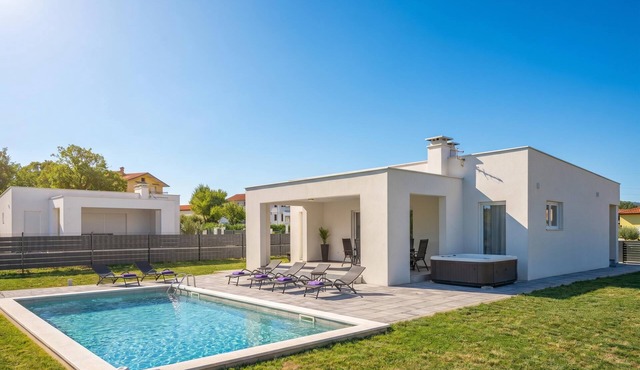 Holiday Home Vallis Pool&Jaccuzi, Labin, Croatia