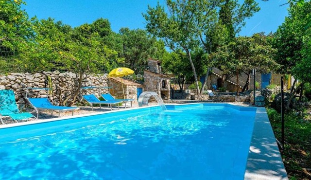 Holiday Home with Pool in Veli Losinj 55413 in Veli Lošinj