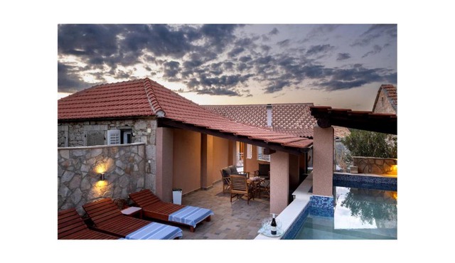Holiday homes in Zastražišće, Croatia in Zastražišće