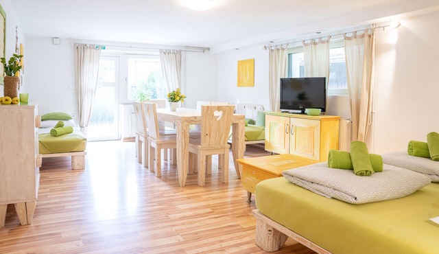 Holiday House Trata | Apartment 3 | Terrace | 1 x Bedroom in Gozd Martuljek