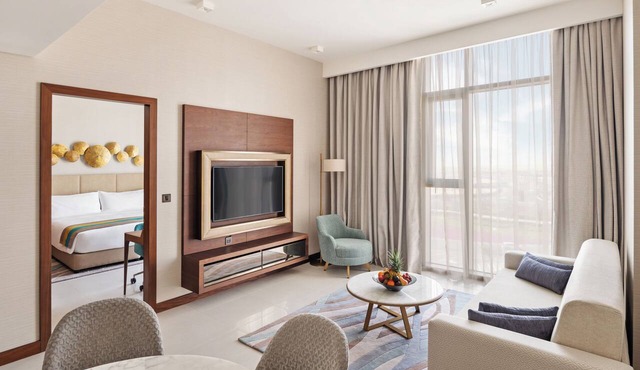 Holiday Inn Dubai Al-Maktoum Airport by IHG in Dubai