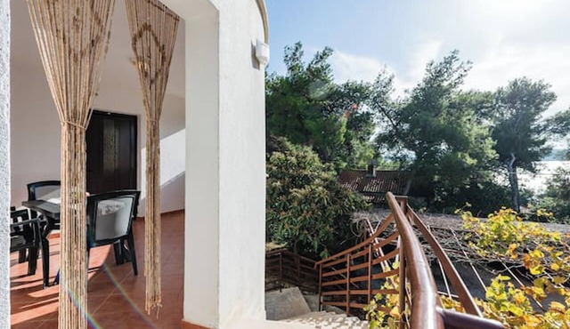 Homerez - Apartment in Zavala - Parking included