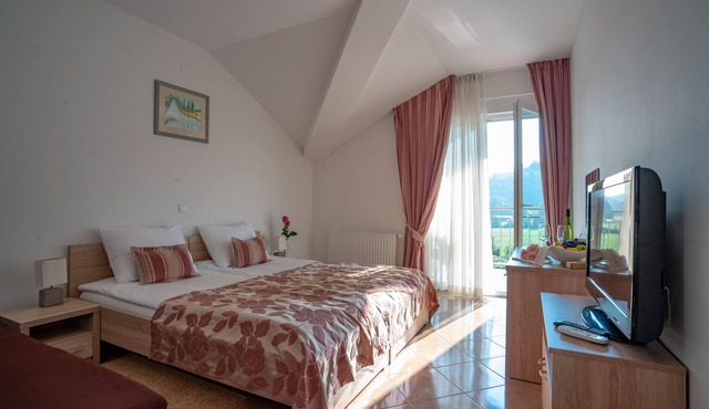 Hotel Amarilis in Netretic