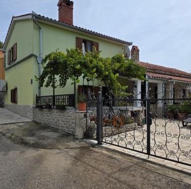 House Belavici