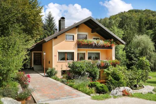 House Mavko Near Lake Cerknica - Happy Rentals in Cerknica