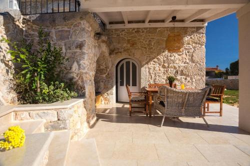 House Misto in Dobrinj