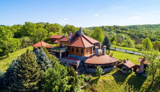 Hunting Lodge Hills Retreat, Ribnjačka, Croatia in Ribnjačka