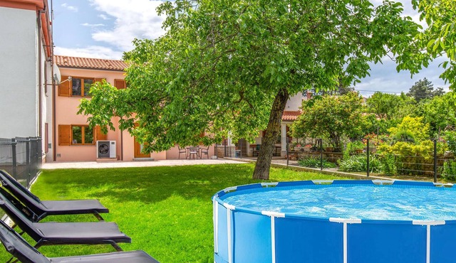 In a beautiful location welcomes you this inviting vacation home. in Podgorje