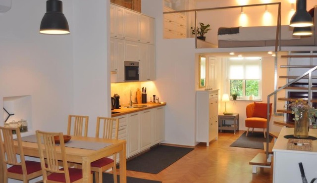 Jane's Place, experience the atmosphere of a historic villa & free parking in Ljubljana