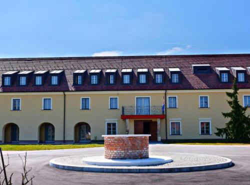 Jurjevec Castle in Brežane Lekeničke