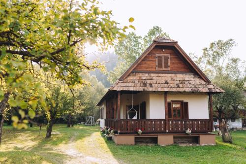Kacor Guesthouse in Comiat
