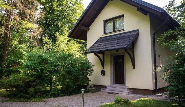 Kleines Haus am Rande des Waldes by Interhome in Kranj