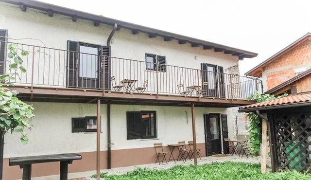 Koza apartment, 1 bedroom, patio, airco, 44 m2, garden in Tolmin