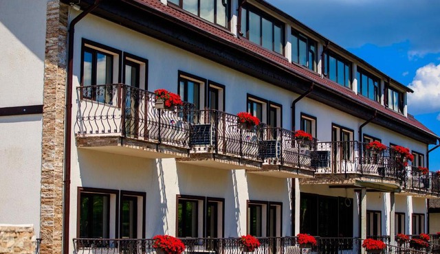 La Casa cu Stuf in Baldovineşti