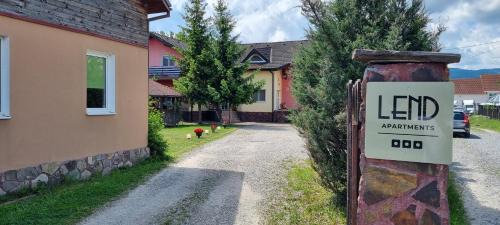 Lend two room house in Miercurea-Ciuc