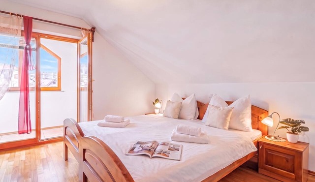 Logar Farm Stay near Lake Cerknica - R4, Grahovo, Slovenia in Grahovo