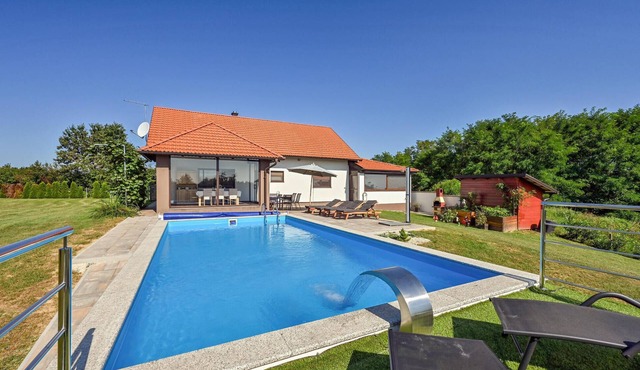Lovely home in Plesivica with sauna