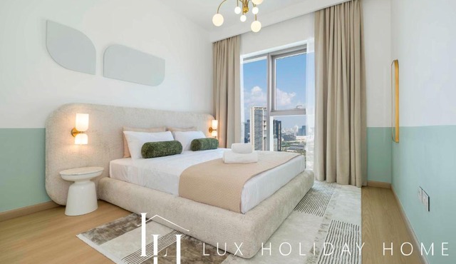 LUX The Downtown Zabeel View Suite 2 in Dubai