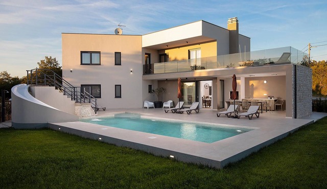 Luxurious home in Krnica