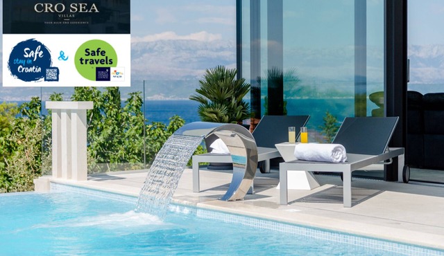 Luxury 5* Villa VITAE with heated infinity pool - 8 sleeps