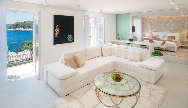 Luxury Apartment Gariful Superior in center of Hvar