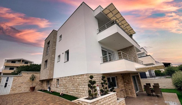 Luxury Apartments Batis Pirovac in Pirovac