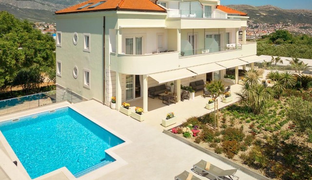 Luxury Apartments Villa Klara