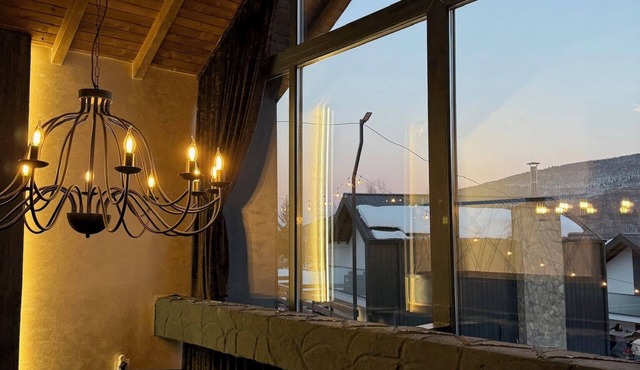 Luxury Villa perfect for a weekend getaway in the Mountains of Mavrovo. in Mavrovo