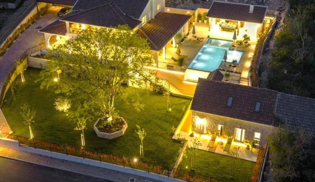 Luxury villa Speranza with heated saltwater pool