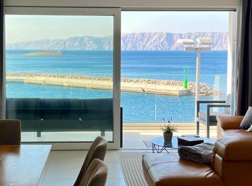 Marina Vista Escape, lux seaview 3 bedrooms Penthouse