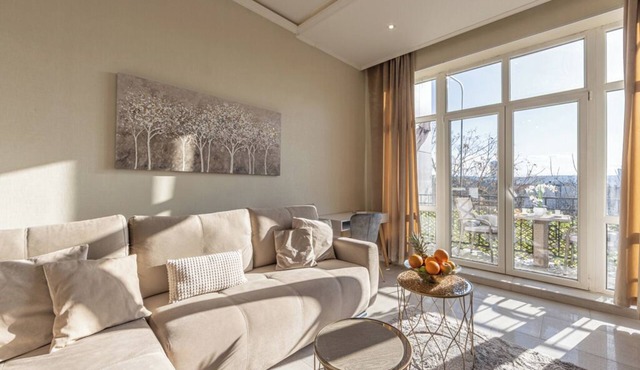 Max Luxury Apartment- Diamond. An exclusive bright apartment with prime location in Beograd