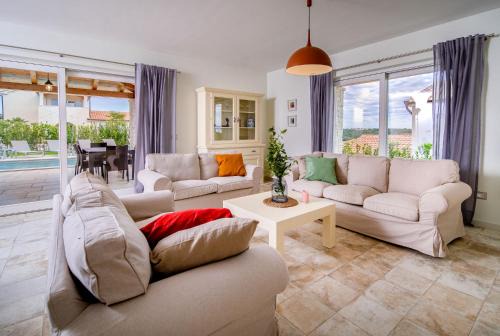 Mirana Luxury Villas