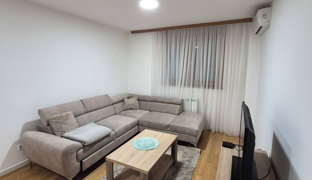 Modern & Cozy Apartment in A-Blok, New Belgrade in Beograd