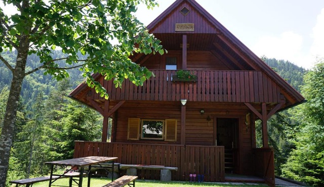 Na Rebri in Luče