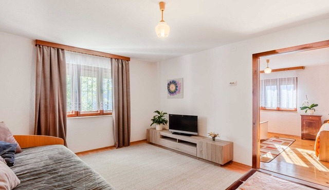 Nature Hideaway Holiday Homes with Sauna - Two Bedroom Holiday Home in Slap ob Idrijci
