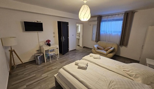 Neferprod Apartments - IS - CAM 06 in Timişoara