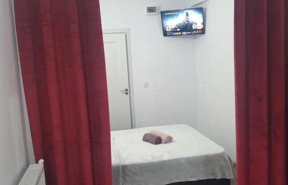 Nic Regim hotelier in Brăila