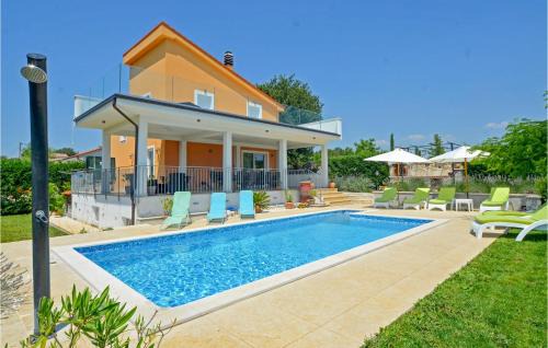 Nice Home In Kanfanar