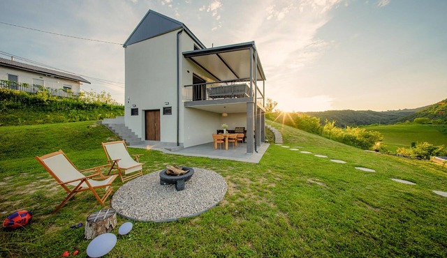 Nice home in Krasic with sauna in Krasic