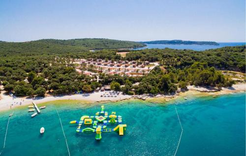 Nice Stacaravan In Pula With House Sea View in Pula
