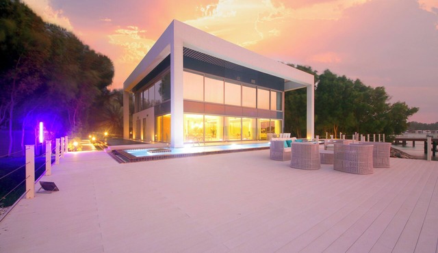 Nurai Island’s Overwater Paradise : Luxury Retreat in Abu Dhabi