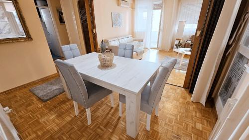 Old Town View Apartment in Belgrade