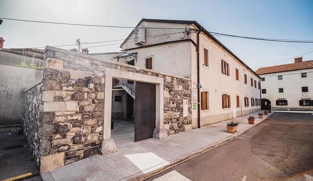 One bedroom apartment for 3 in Guesthouse Muha in Lipica
