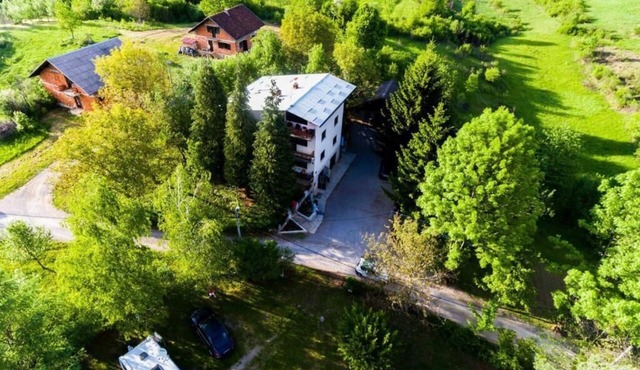 One-Bedroom Apartment with Balcony 2 Adults