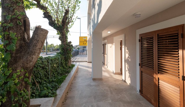 One bedroom apartment with terrace Makarska (A-25823-a) in Makarska