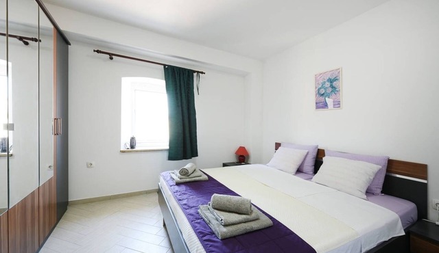 One bedroom apartment with terrace Zaton, Krka (A-25545-a) in Zaton