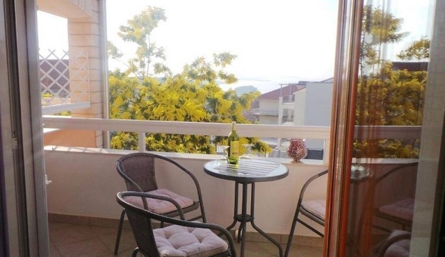 One bedroom apartment with hot tub Hvar (A-21877-b) in Hvar