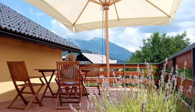 Open terrace with mountains view :) Near Bled lake :) Family friendly in Radovljica